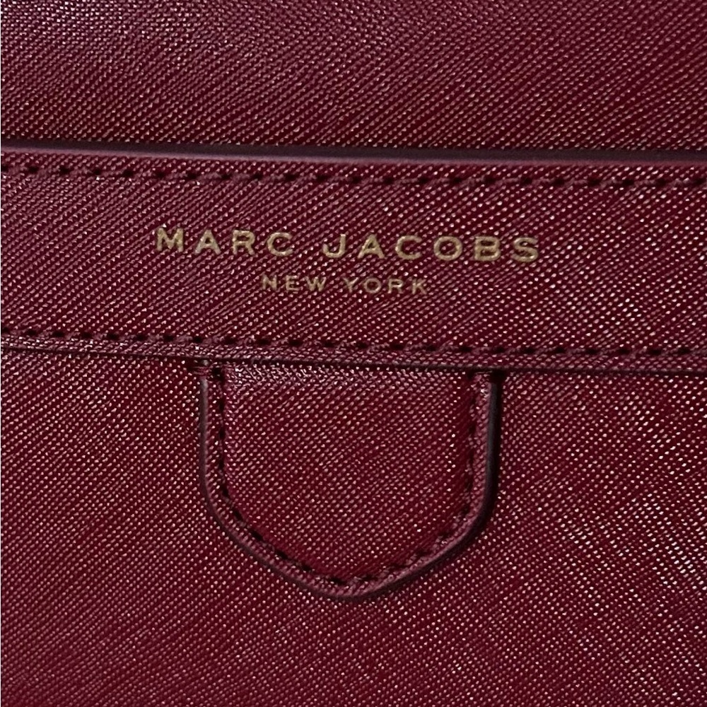 NWT MARC JACOBS New York Women Leather Shoulder Bag, Burgundy - Picture 3 of 8